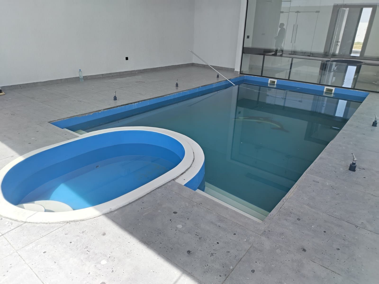 تصميم مسبح حسب الطلب